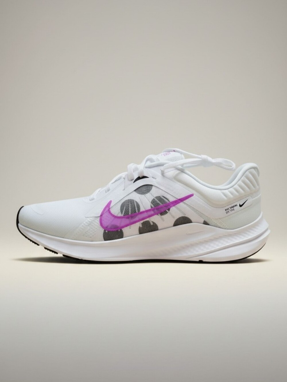 Nike Quest 5 White/Fuchsia Men's Running Training Shoes Size 11